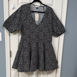 Universal Thread Women's Women's Bell Elbow Sleeve Mini A-Line Dress Beach